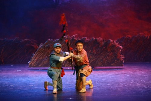 广东庆祝中国共产党成立100周年百场精品展演拉开帷幕